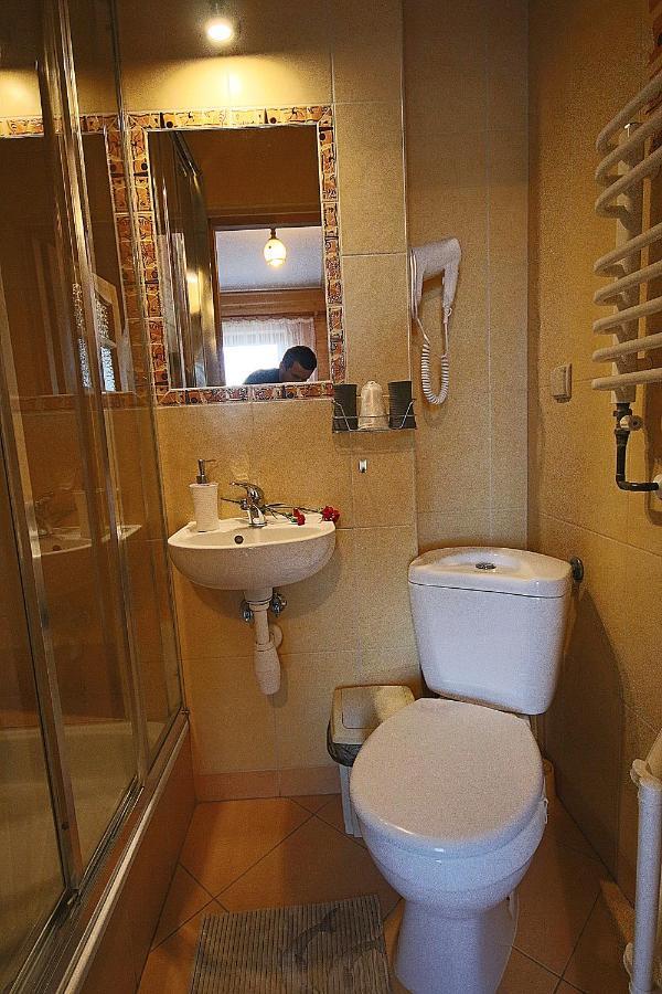 무르자시츨 Lesne Zacisze B&B 외부 사진
