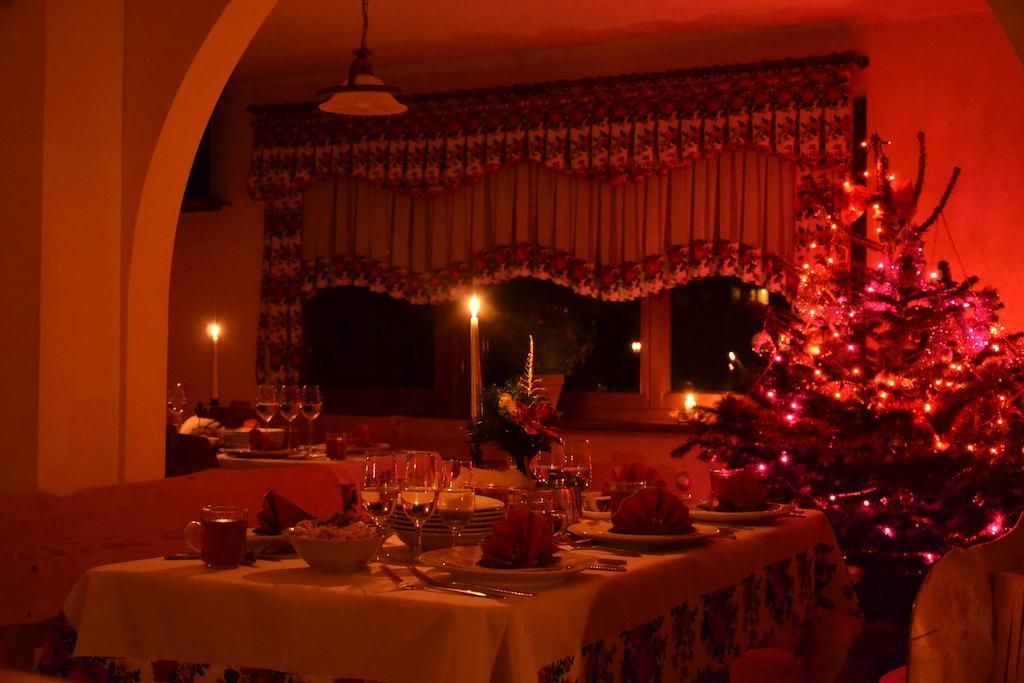 무르자시츨 Lesne Zacisze B&B 외부 사진